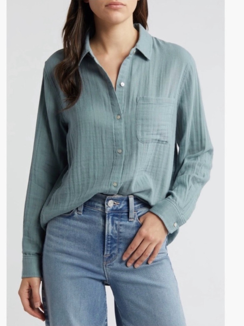 Rails Ellis Gauze Button-Down Shirt in Aloe
Size Medium